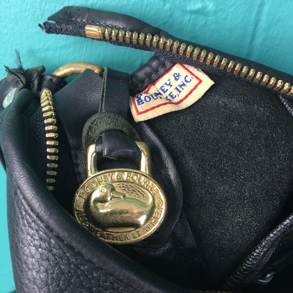 Dooney & Bourke Black Leather Vintage Hobo Bag - Picture 2 of 7